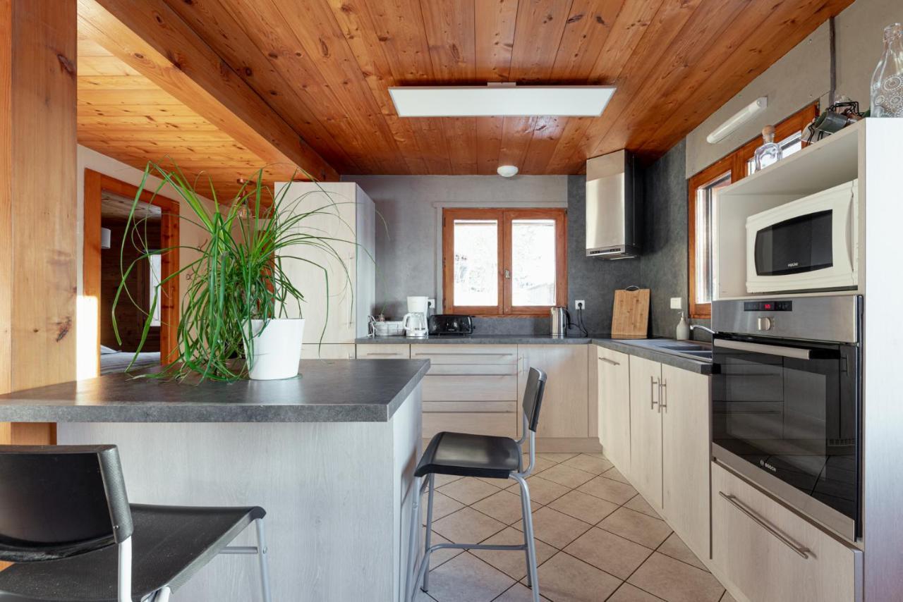 Les Picaillons - Le Apartment